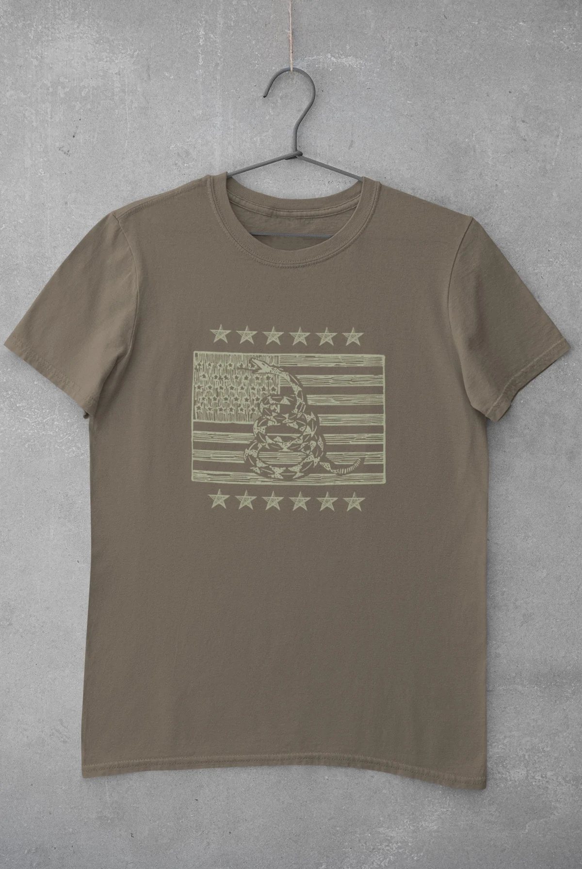 Rags of Honor Stylized Gadsden Flag T-Shirt (Unisex)