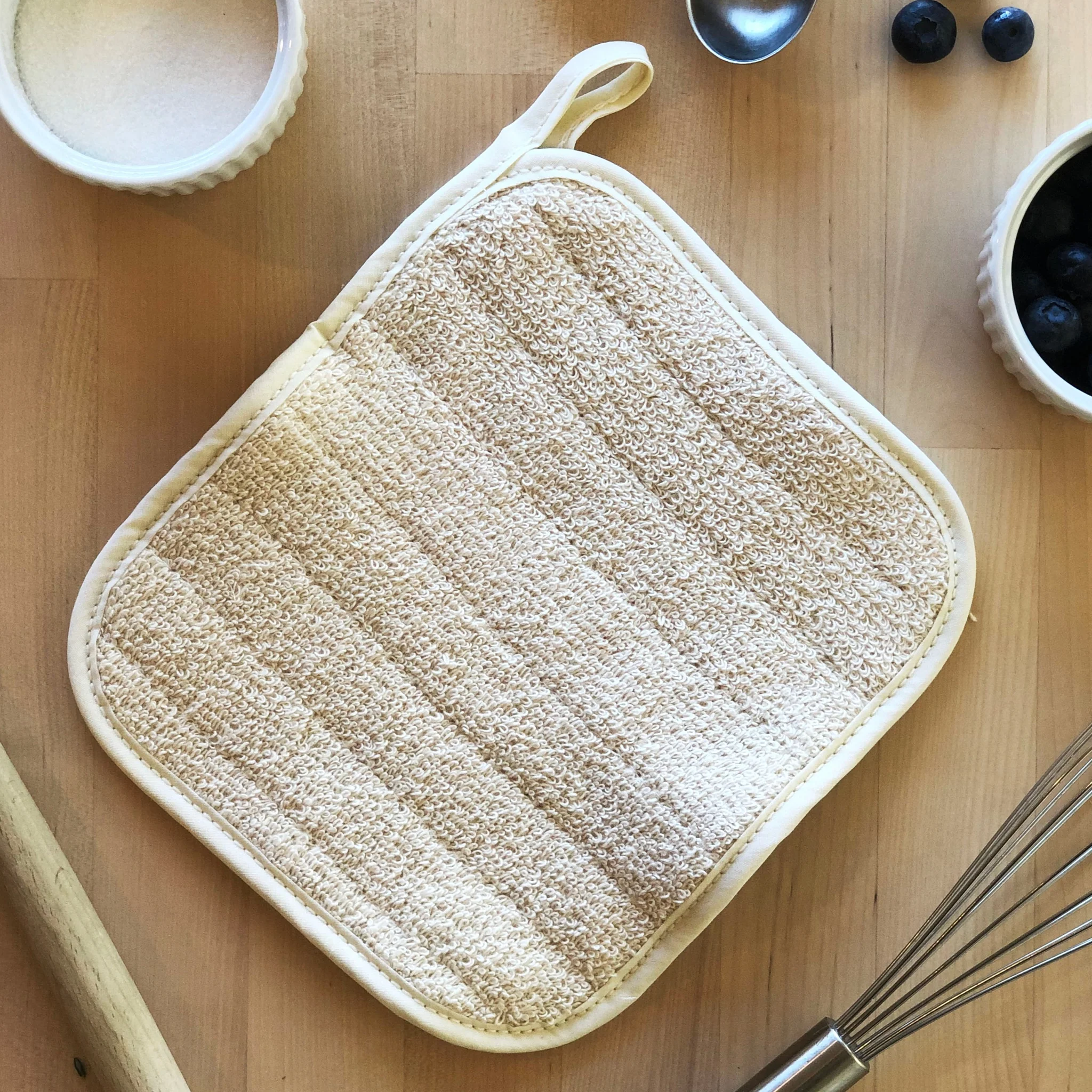 American Home USA 100% Cotton Square Pot Holder - Set of Three posted by ProdOrigin USA in Kitchen